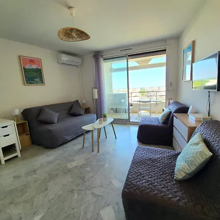 Vue Imprenable Sur Le Port, Proche Plages ! Apartment