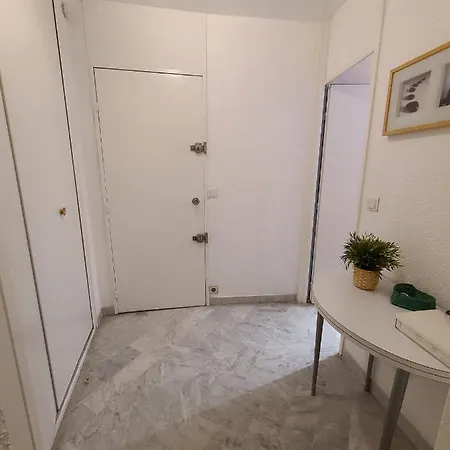 Apartment Vue Imprenable Sur Le Port, Proche Plages !